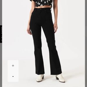 Rollas Dusters Slim Bootcut Cropped Jeans